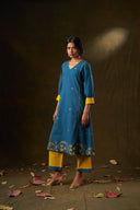 Geranium Handloom Kurta Set